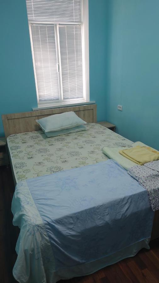 Megi Hostel Fargʻona Buitenkant foto
