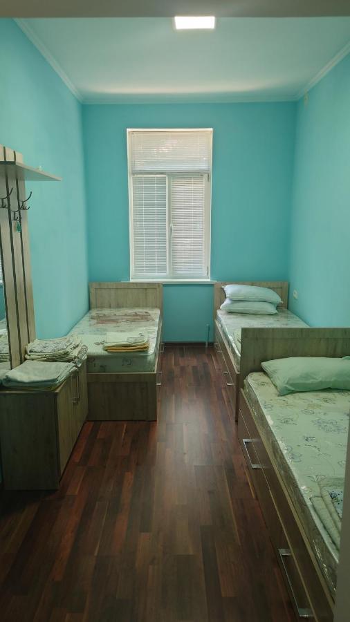 Megi Hostel Fargʻona Buitenkant foto