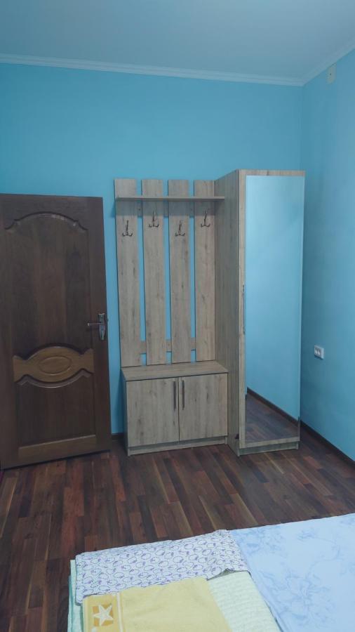 Megi Hostel Fargʻona Buitenkant foto
