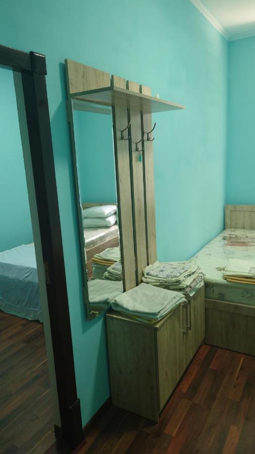 Megi Hostel Fargʻona Buitenkant foto